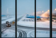 Snowfall Disrupts Belgian Transport as Flights Cancelled and Roads Gridlocked Pedestrians navigate slippery pavements in Brussels as snowfall disrupts flights, traffic and public transport across Belgium and neighbouring countries